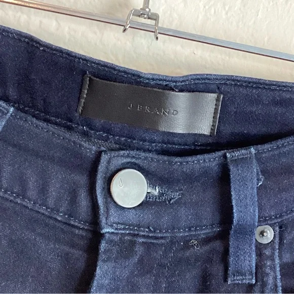 \J Brand\ Men’s Kane Straight Fit Jean